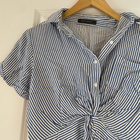 Shirt - Picture 2 of 3